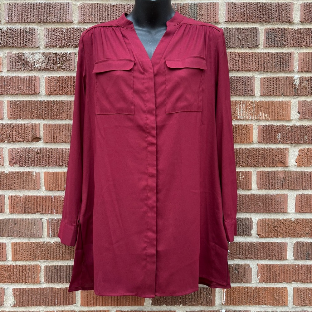 Chico’s NWT button down long sleeve satin Burgundy tunic blouse Sz Chico’s 0 XS